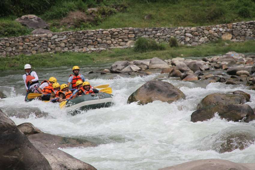 Rafting competition to promote adventure tourism