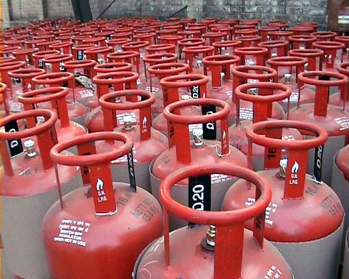 Birgunj Reels Under Cooking Gas Shortage
