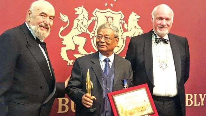    International Award to Prime Bank 