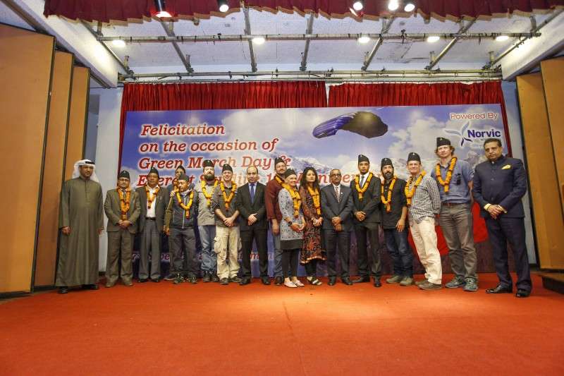World renowned Skydivers Felicitated on 10th Anniversary of Everest Skydive