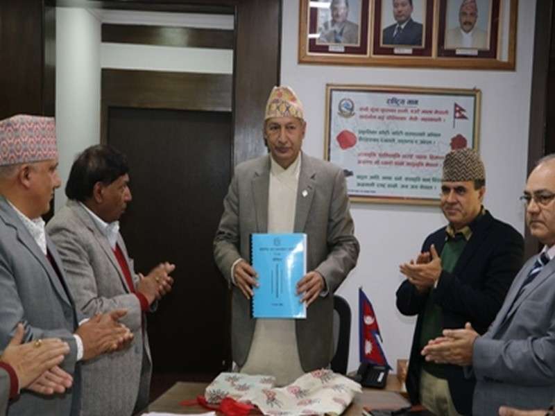 Commission Suggests Govt to Adopt Fiscal Discipline