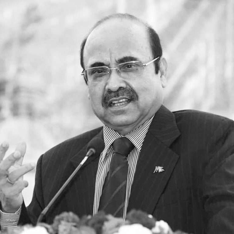 Economist Dahal no more