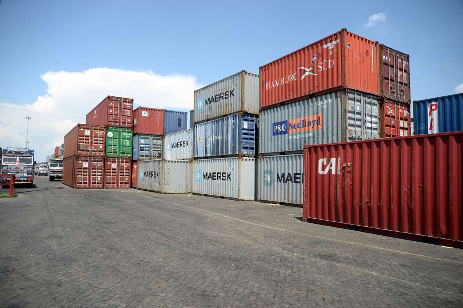 Slump in Nepal’s Foreign Trade Deepens  