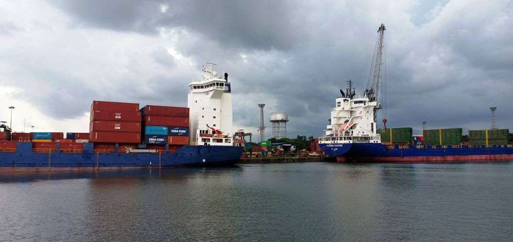 Nepal’s Foreign Trade Declines due to Lockdown and Prohibitory Order