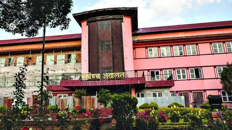 Supreme Court Halts Tender Process to Print Excise Duty Stickers