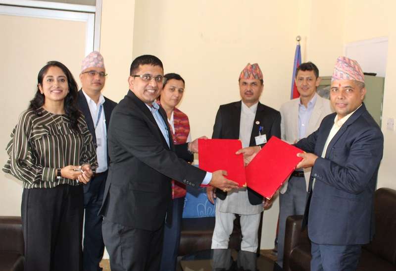 Govt to Amend Laws to Attract Industrialists to Special Economic Zone