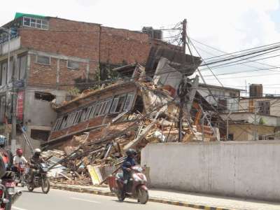 Only 500 of 2,700 quake-damaged houses in KMC dismantled so far