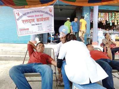 Banks Support Blood Donation Program