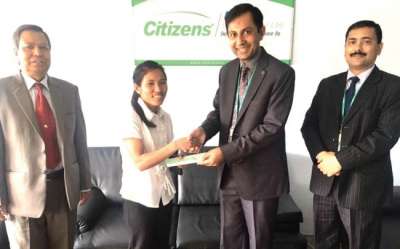 Citizens Bank Supports Badminton Player