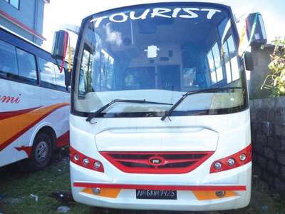 Nawal’s Deluxe Buses Start Operation