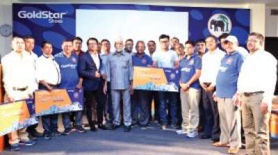 Dealers’ Meet Held
