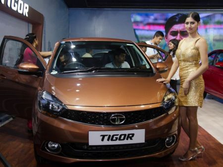 Government Policy Having Little Impact on Import of Petroleum Products, Vehicles