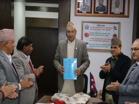 Commission Suggests Govt to Adopt Fiscal Discipline