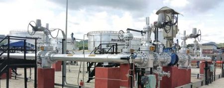 Oli, Modi Jointly Inaugurate the first Trans-Border Petroleum Pipeline in South Asia
