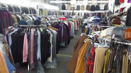 Traders in Dilemma Regarding Import of Readymade Garments for Festive Season