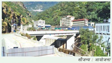 Goods from Tatopani Customs Entering Nepal at Snail’s Pace