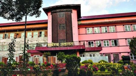 Supreme Court Halts Tender Process to Print Excise Duty Stickers