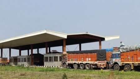 Foreign Trade of Rs 300 billion Took Place through Birgunj Customs