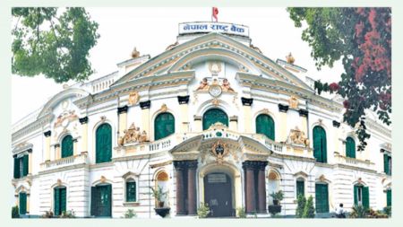 Central Bank Warns of Action against Banks that Cross the Limit of Spread Rate