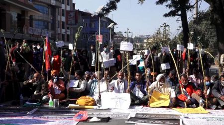 Sugarcane Farmers Preparing to Protest against Delay on Due Settlement