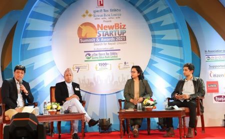 Experts Call for Favorable Government Policies to Promote Startups 