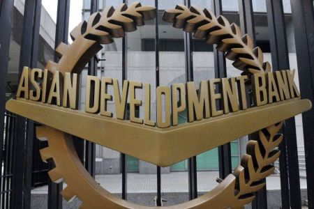 ADB Cuts Asia Growth Projection on China Slowdown